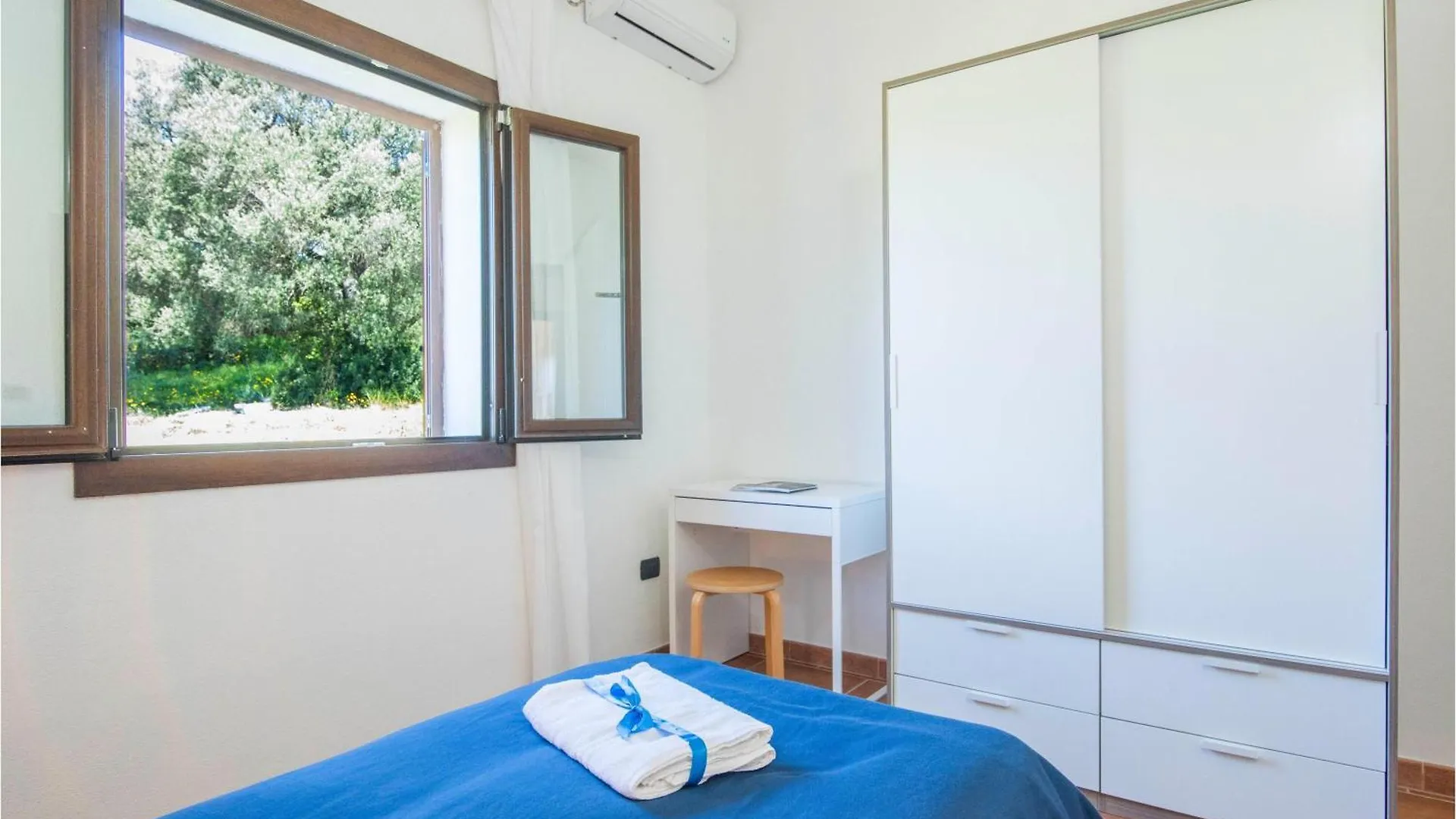 La Suara Manna - Happy Rentals Telti Apartamento